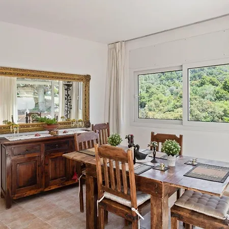 Sunnyside Villa