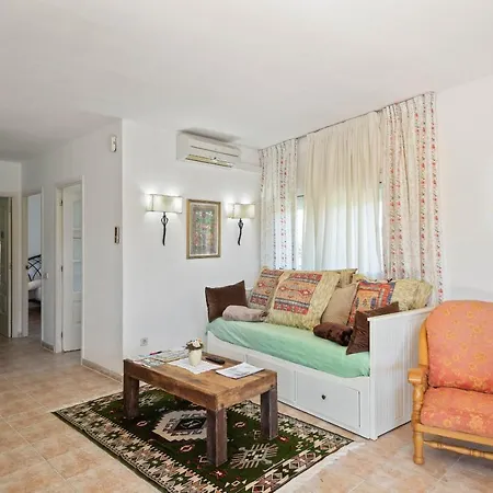 Sunnyside Villa *