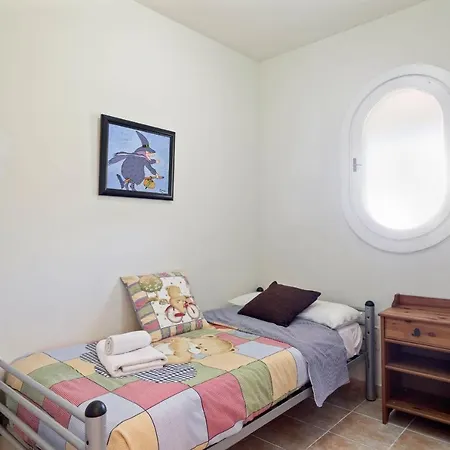 Sunnyside Villa *